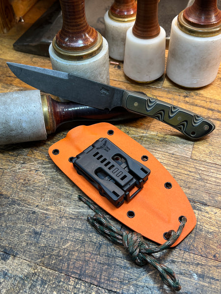 Custom Forged Medium Hunter / G10 Green/Tan