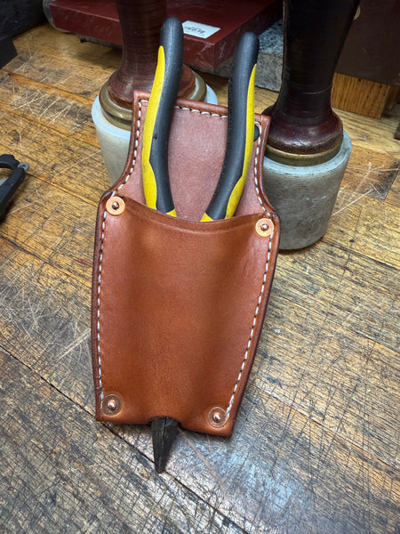 Universal Trauma Shears / Tool Holder